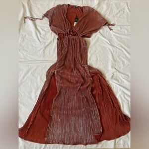 Fashion Nova Rust Pleated Maxi Dress with Cutout